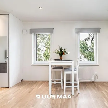 Near Center, Free Parking Apartment *